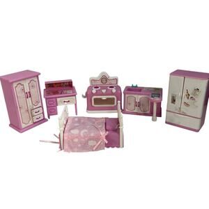 Vintage 90s Lil Kidz Kitchen Furniture Pink Fridge Oven Desk Sink Bed Closet
